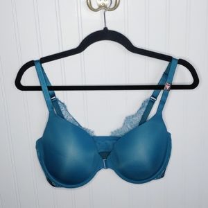 Victoria's Secret Push-up Bra 36DD